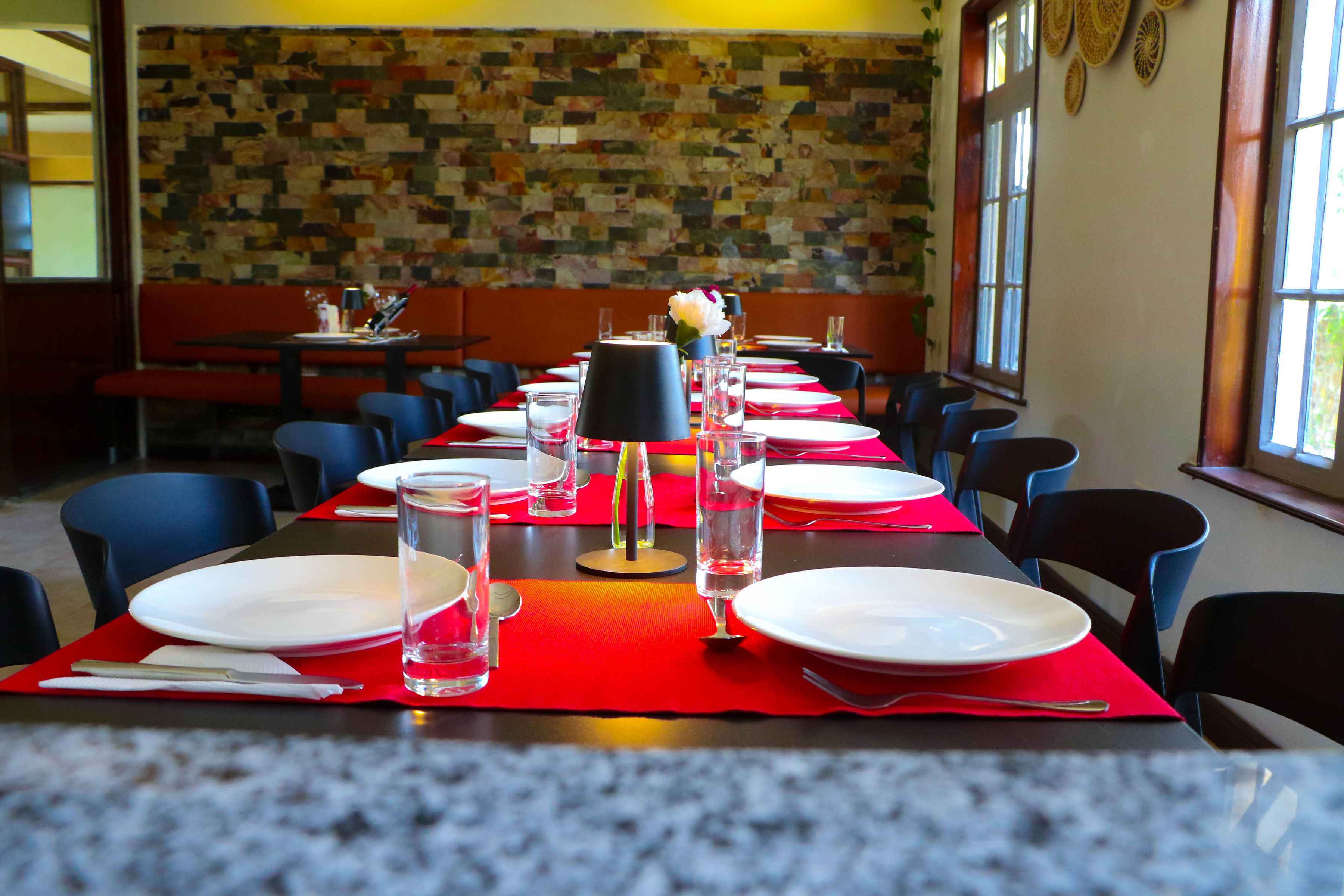 ZanziBar dining